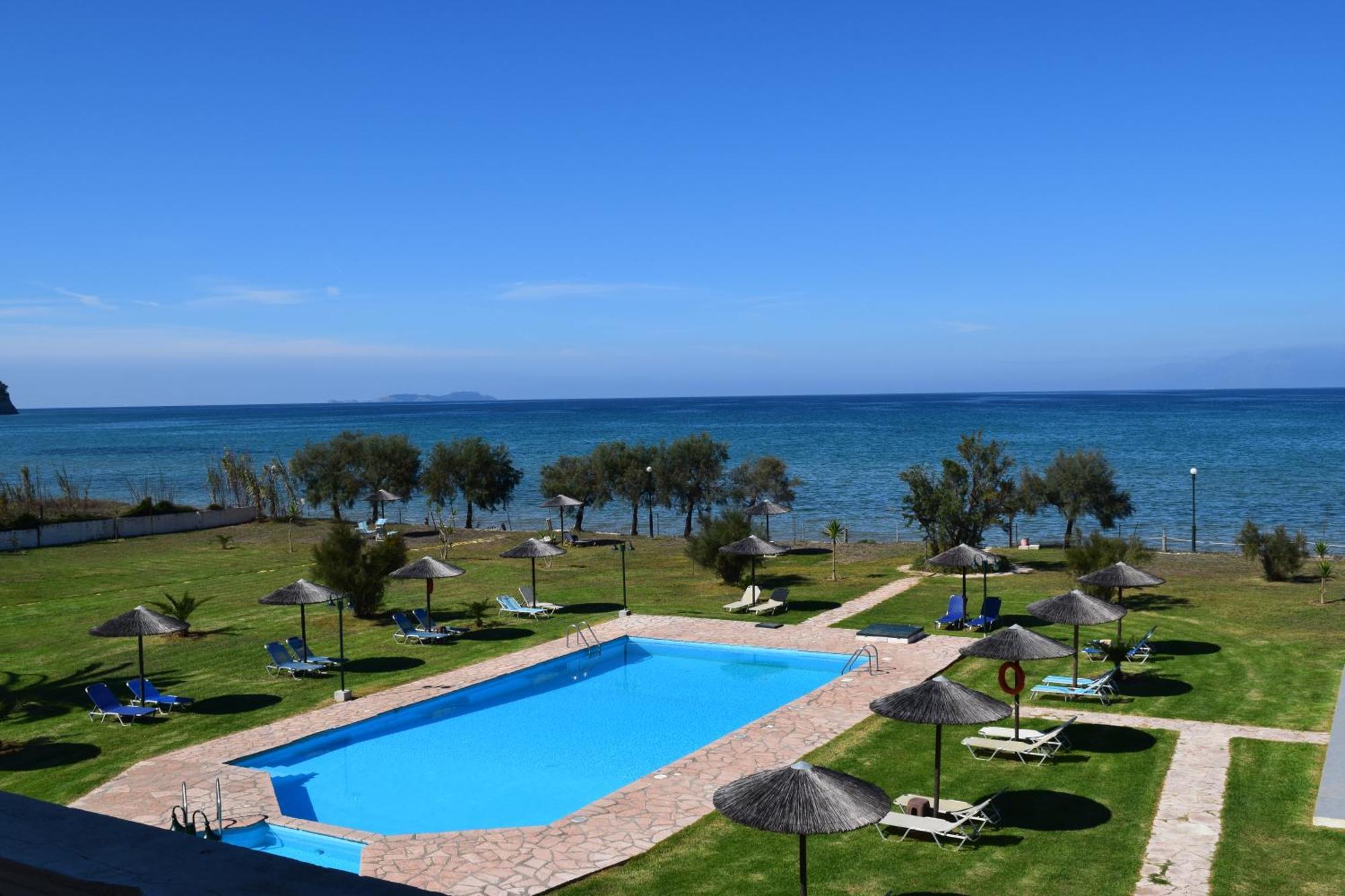 S&C Kosmos Beach Resort 로다 외부 사진